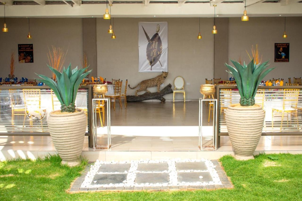 Stay Afrique Hotel Bulawayo Exterior foto